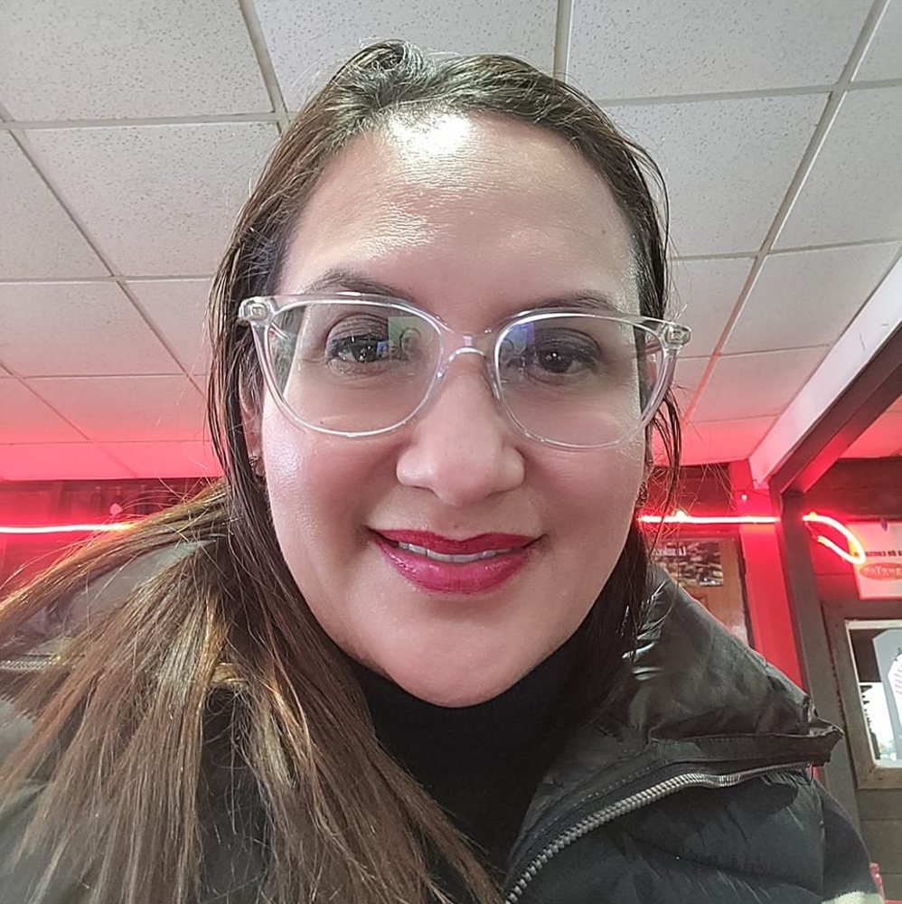 Meet your Posher, Sandra